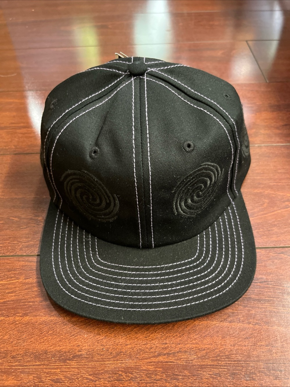 Vans Skate Swirl Unstructured Embroidered Black Hat Cap Buckle Strap New Tag